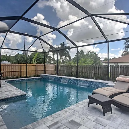 Naples Home With Lanai And Pool Near Vanderbilt Beach! Exterior photo